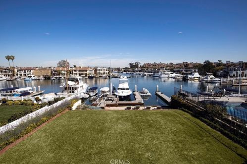 11 Harbor Island Rd, Newport Beach CA  92660 exterior