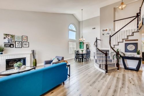 1314 Mondavi Cir, Vista, CA 92081-5331
