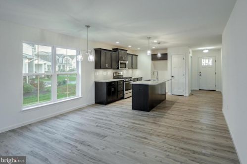 929 North St, Carlisle, PA 17013-1746