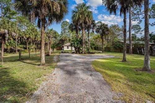 380 Wilson Blvd, Naples, FL 34117-9364