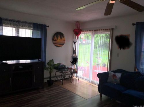 19 Phillips St, Middletown NY  10940-3303 exterior