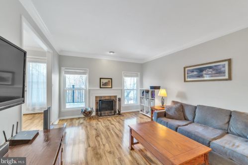 4834 Hogan Dr, Wilmington DE  19808-1742 exterior