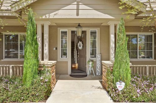 1729 Mable Ave, Modesto CA  95355-1241 exterior
