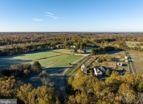 14980 Deepwood Ln, Nokesville VA  20181-2602 exterior