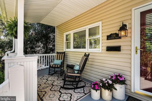 236 Jefferson St, Cynwyd, PA 19004-1819