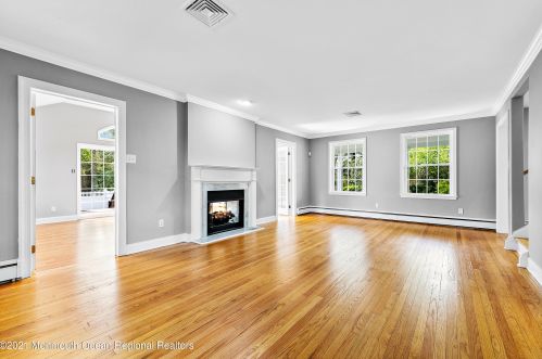 2278 Burroughs Ave, Northfield NJ  08225-1063 exterior