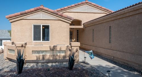 3259 Thunderbird Dr, Lake Havasu City, AZ 86406-6206