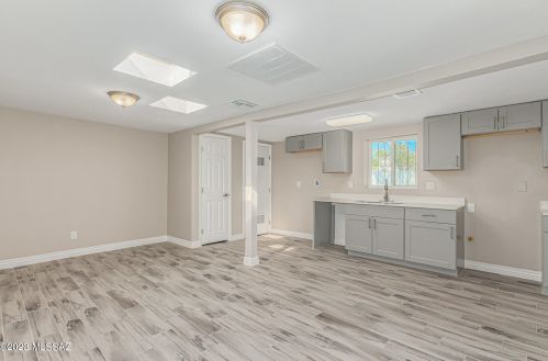 3907 Montecito St, Tucson AZ 85711-4817 exterior