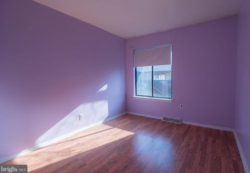 9 Cedar Creek Ct, Bear DE  19701-1001 exterior