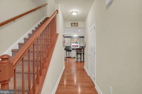 385 Thoroughbred Dr, York Haven PA  exterior
