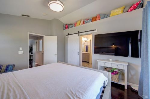 3881 Louis Krohn Dr, Santa Rosa CA  95407-2529 exterior