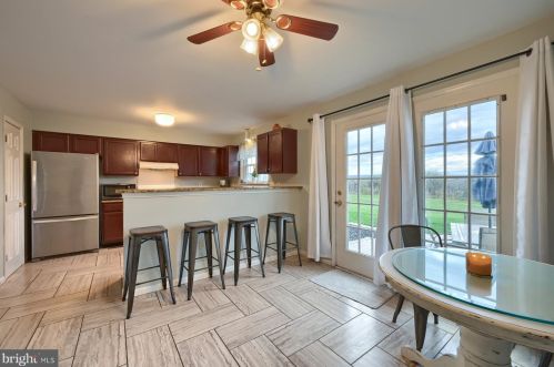 6630 Springford Ter, Harrisburg, PA 17111-6985