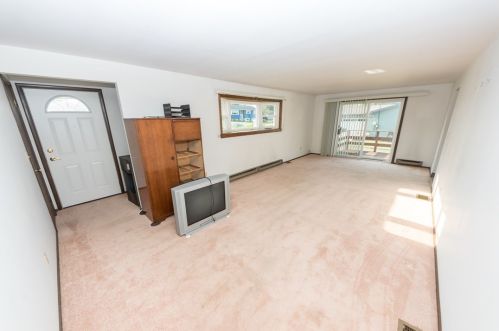202 Solomon Ave, Fairdale, PA 15320-1138