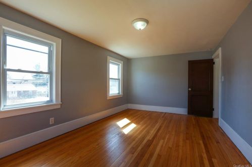 2 Wilbur Blvd, Poughkeepsie NY  12603-3406 exterior