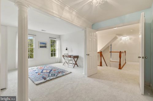 14829 Cox Creek Ct, Haymarket VA  20169-2626 exterior