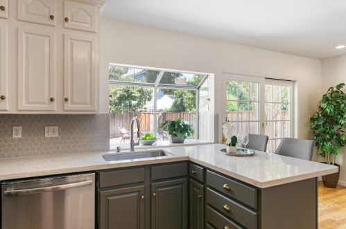 254 Crk Dr, San Jose CA  95139-1435 exterior