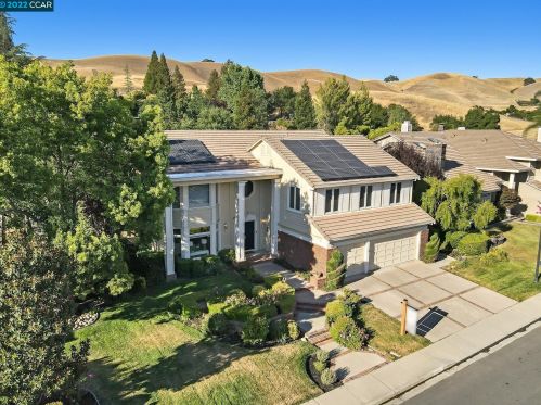 13 Stirling Dr, Danville, CA 94526-2922