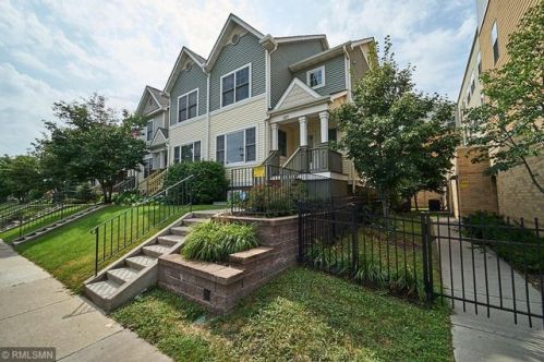 1527 24th St, Minneapolis, MN 55405-2506