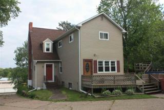 1616 Bluff Blvd, Clinton, IA 52732-6548