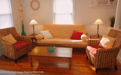 828 Stenton Pl, Ocean City NJ  08226-4342 exterior
