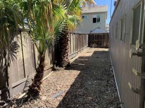 909 Tehama Dr, Lodi CA  95242-9553 exterior