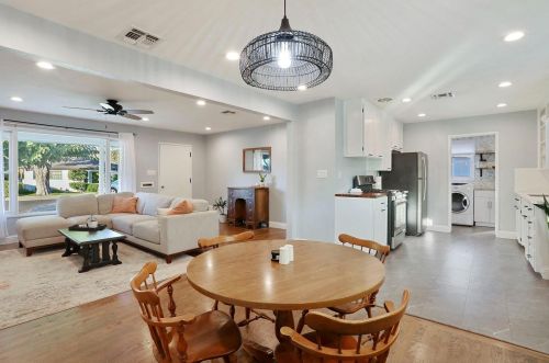 612 Catalina Way, Modesto CA  95350-4213 exterior