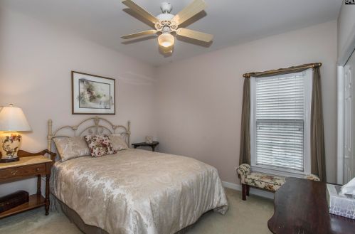 140 Clubhouse Dr, Cayce-West Columbia SC 29172-2584 exterior