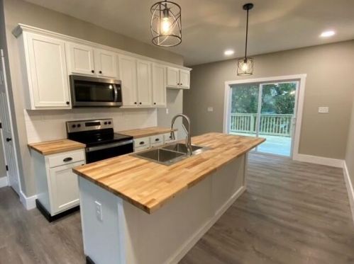 1704 Jefferson Ave, Covington KY  41014-1034 exterior