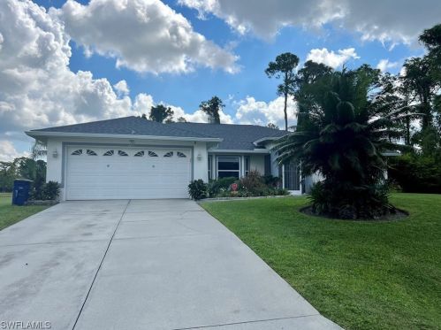 722 Mcarthur Ave, Lehigh Acres, FL 33936-1214