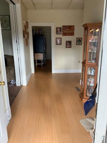 500 5th Ave, New Kensington, PA 15068-6507