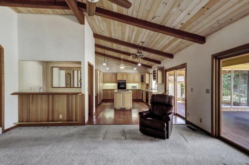 18114 Lake Forest Dr, Lake Wildwood CA  95946-9456 exterior