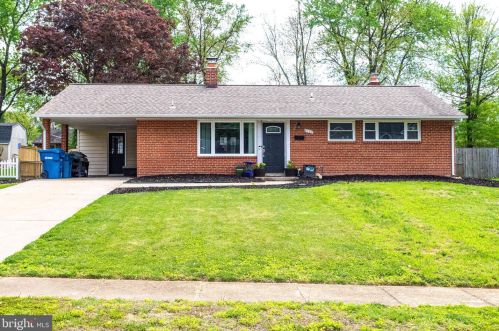 8107 Bullock Ln, Springfield VA  22151-1810 exterior