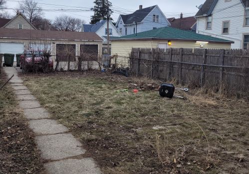 1043 26th St, Milwaukee WI 53204-1947 exterior