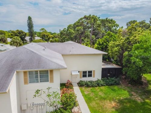 3234 40th Way, Saint Petersburg, FL 33711-3923