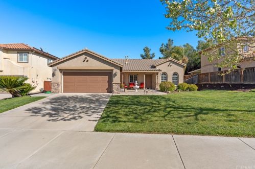 32902 Fairmont Ln, Lake Elsinore, CA 92530-6283