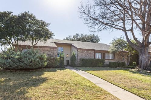 417 Campbell Ct, Richardson, TX 75080-3412