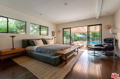 5457 La Forest Dr, La Canada CA  91011-1341 exterior