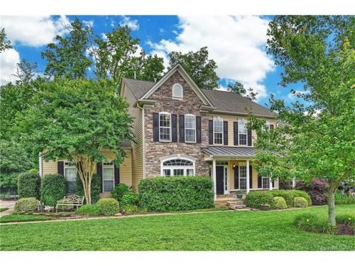 7714 Pope Farm Rd, Charlotte, NC 28269-5234