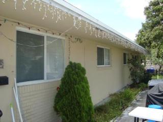 2525 Scott St, Hollywood, FL 33020-2356