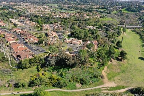 402 Westchester Pl, Fullerton CA  92835-2705 exterior