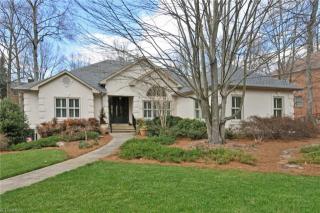 4225 Foxbury Ct, Winston Salem, NC 27104-1447