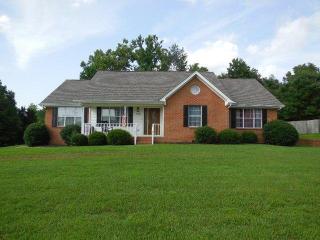 8901 Grey Mountain Dr, College Dale, TN 37363-5833