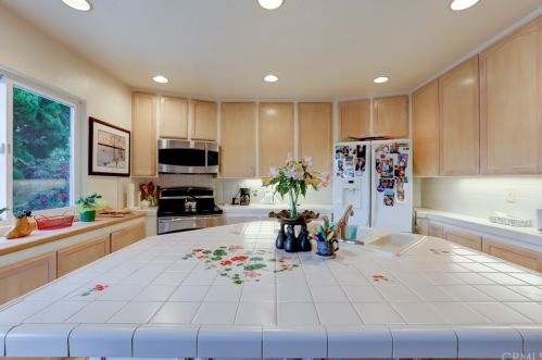 1730 Port Westbourne Pl, Newport Beach CA  92660-5330 exterior