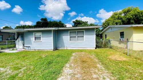 715 25th St, Winter Haven FL  33881-2937 exterior