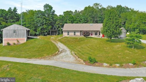 9478 Fort Stouffer Rd, Upton PA  17225-9780 exterior