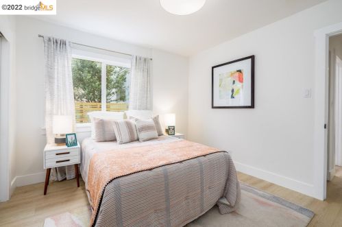 481 59th St, Oakland CA 94609-1538 exterior