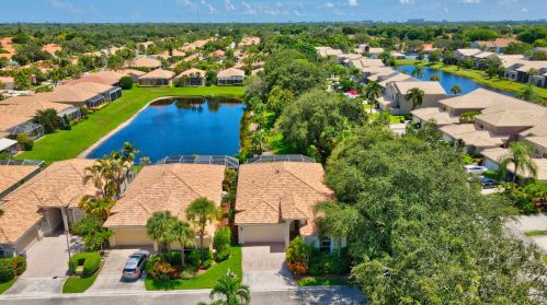 16672 Redondo Way, Delray Beach, FL 33484-8394