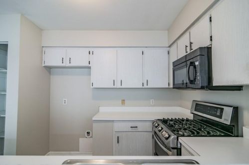 256 Las Flores, Winter Haven FL  33884-3635 exterior