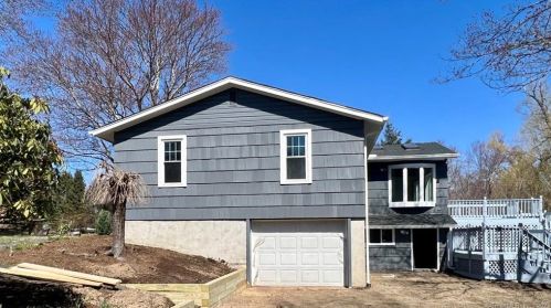 25 Atwood Rd, Woodbury CT  06798-2324 exterior