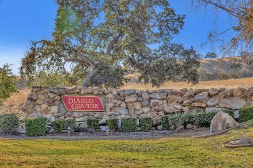 21252 Grapevine Dr, Grayson CA  95363-8903 exterior